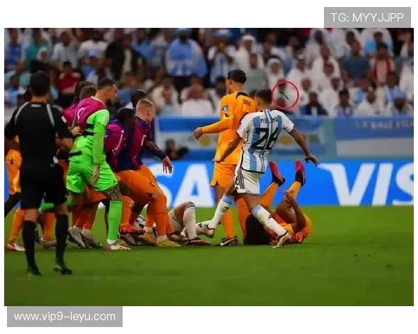 托洛伊：阿根廷后卫的防守之道，助力球队迈向辉煌